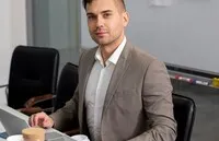 Переводчик промышленной документации Валерий