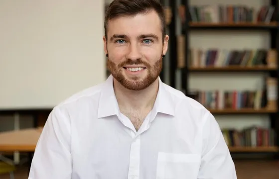 Переводчик Руслан
