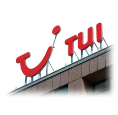 ТТ-Трэвел - вывеска TUI на здании